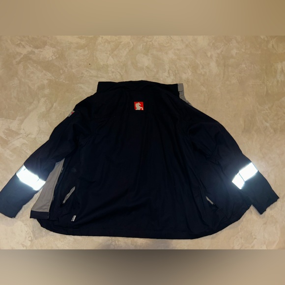 Tyndale Men's Three Season FR
Jacket “Not Worn” - Picture 6 of 6